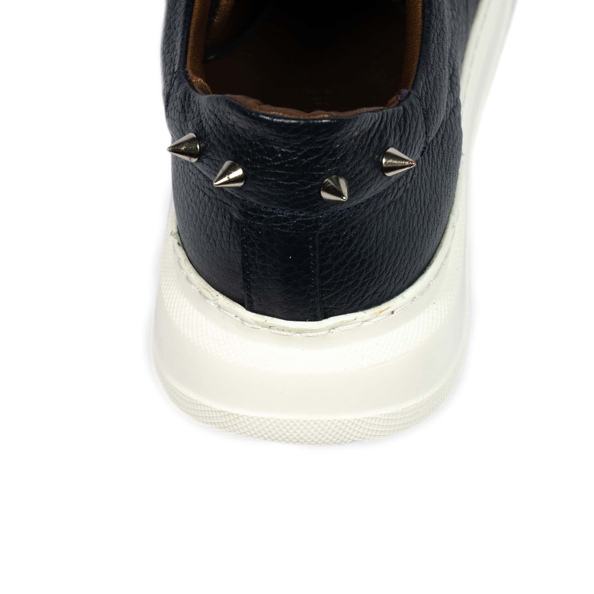 Blu thumbnail 4