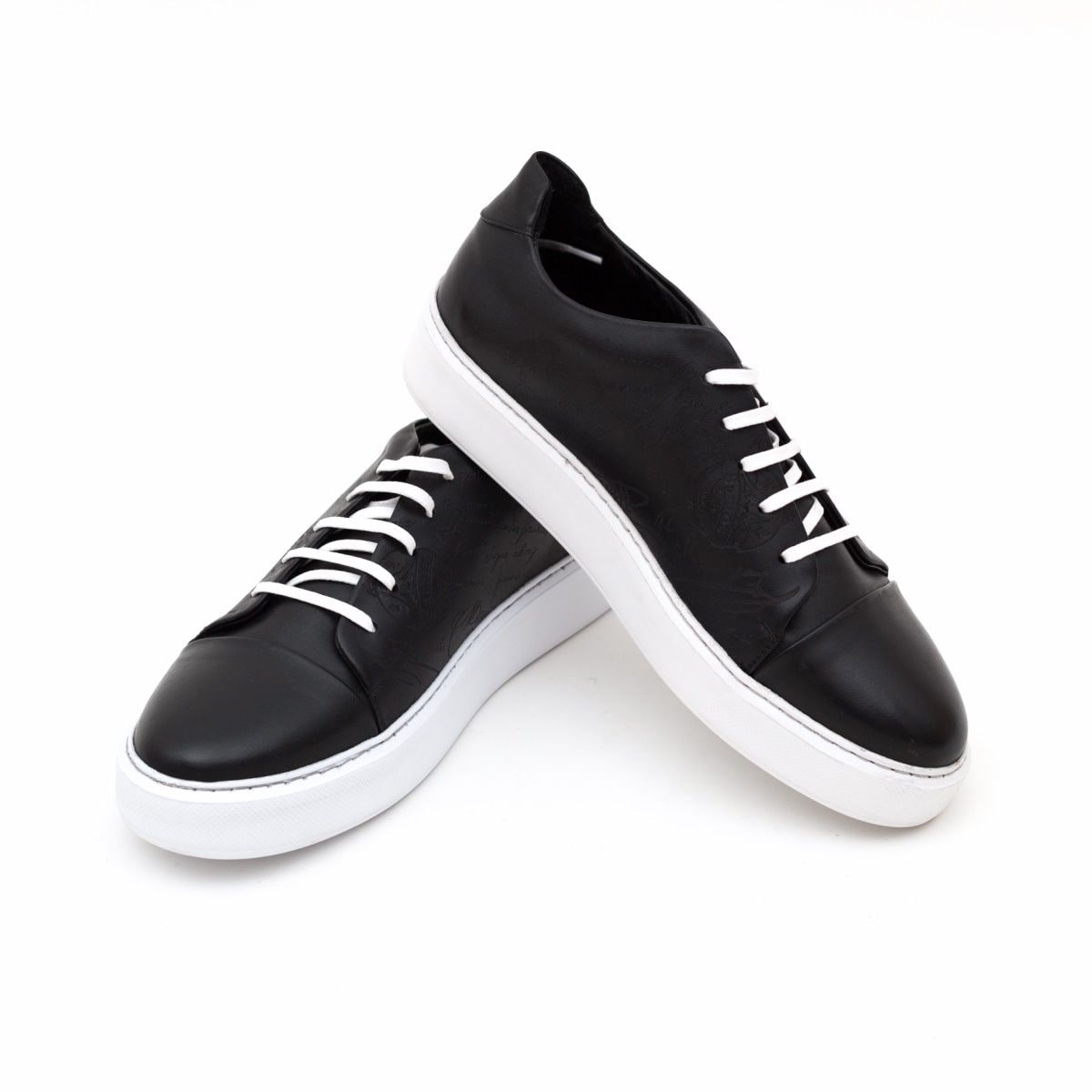 Black 1616
